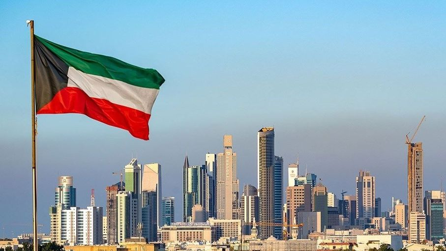تداول قرار بـ”منع” ارتداء النقاب أثناء القيادة في الكويت.. الداخلية توضح