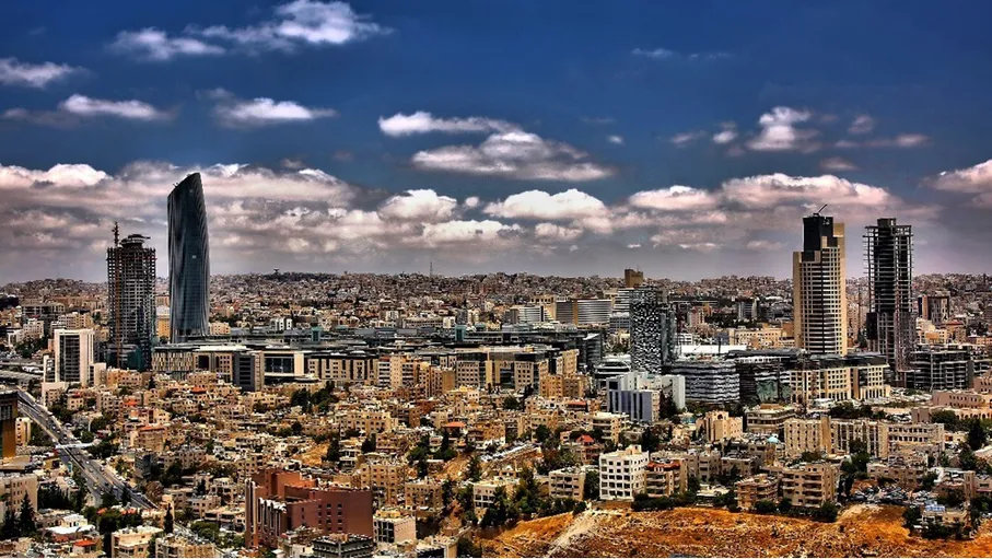أجواء باردة وفرصة لهطول الأمطار في عدة مناطق