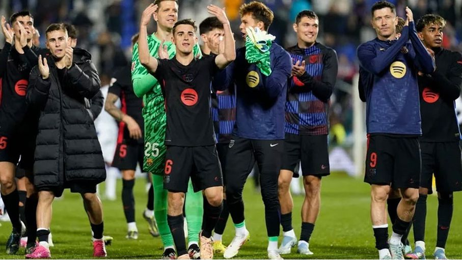 بالنيران الصديقة.. برشلونة يقطع خطوة أخرى نحو لقب الدوري